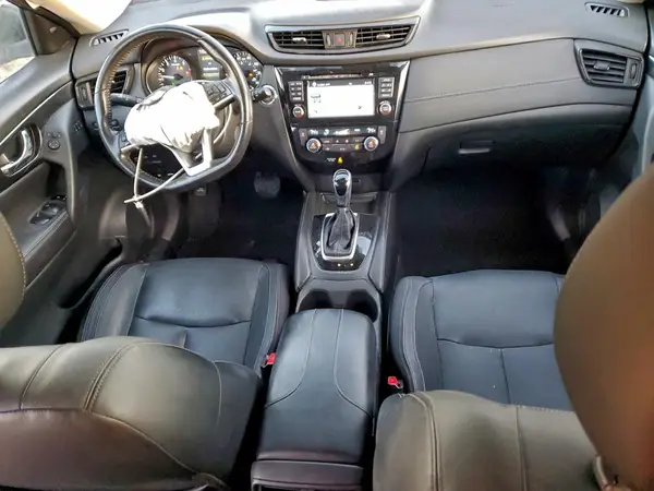 JN8AT2MVXHW027801 2017 NISSAN ROGUE - Image 8