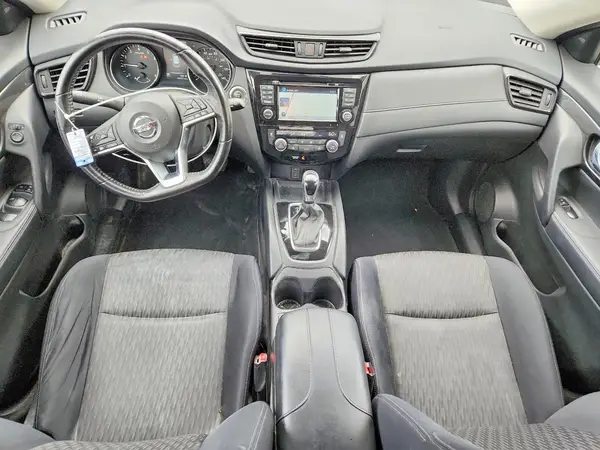 JN8AT2MVXHW028107 2017 NISSAN ROGUE - Image 8