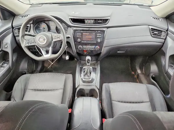 JN8AT2MVXHW256642 2017 NISSAN ROGUE - Image 8