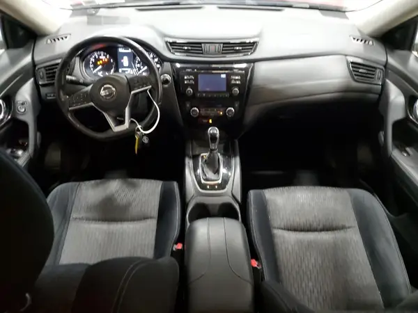 JN8AT2MVXHW258777 2017 NISSAN ROGUE - Image 8