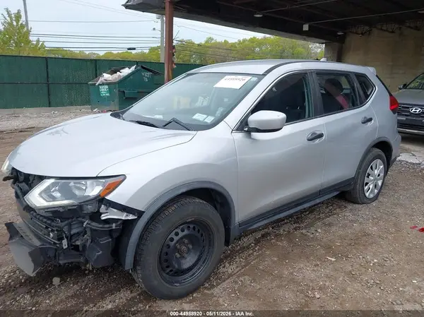 JN8AT2MVXHW259038 2017 NISSAN ROGUE - Image 2