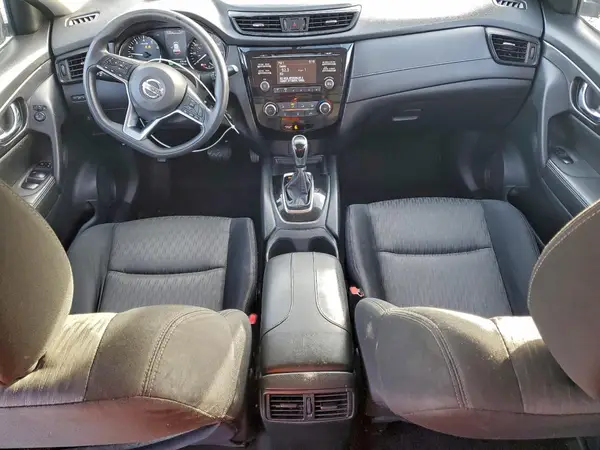 JN8AT2MVXHW260965 2017 NISSAN ROGUE - Image 8
