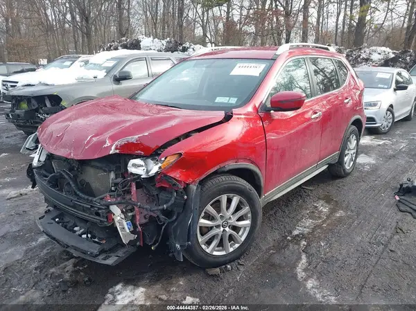 JN8AT2MVXHW266278 2017 NISSAN ROGUE - Image 2