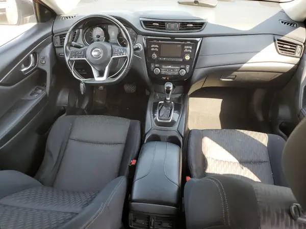 JN8AT2MVXHW269679 2017 NISSAN ROGUE - Image 8