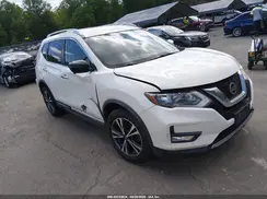 JN8AT2MVXHW273957 2017 NISSAN ROGUE