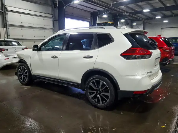 JN8AT2MVXHW274266 2017 NISSAN ROGUE - Image 2