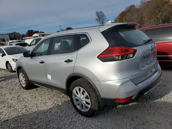 JN8AT2MVXHW276860 2017 NISSAN ROGUE - Image 2