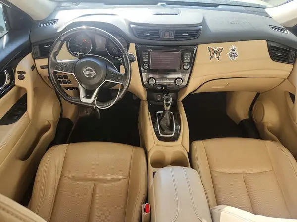 JN8AT2MVXHW277099 2017 NISSAN ROGUE - Image 8
