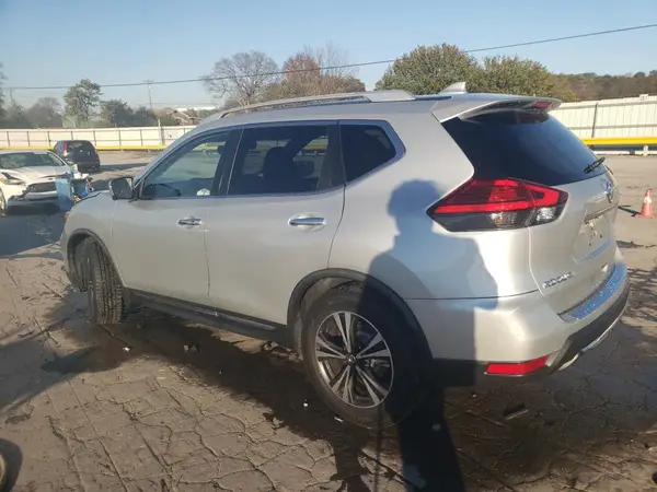 JN8AT2MVXHW278172 2017 NISSAN ROGUE - Image 2