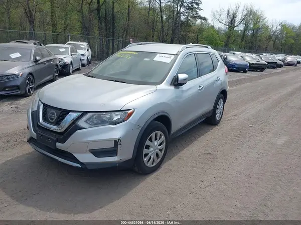 JN8AT2MVXHW278625 2017 NISSAN ROGUE - Image 2