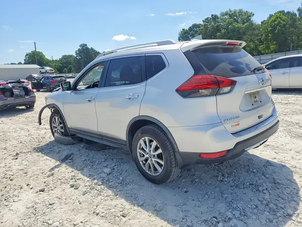 JN8AT2MVXHW278849 2017 NISSAN ROGUE - Image 2