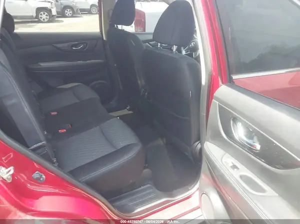 JN8AT2MVXHW281122 2017 NISSAN ROGUE - Image 8