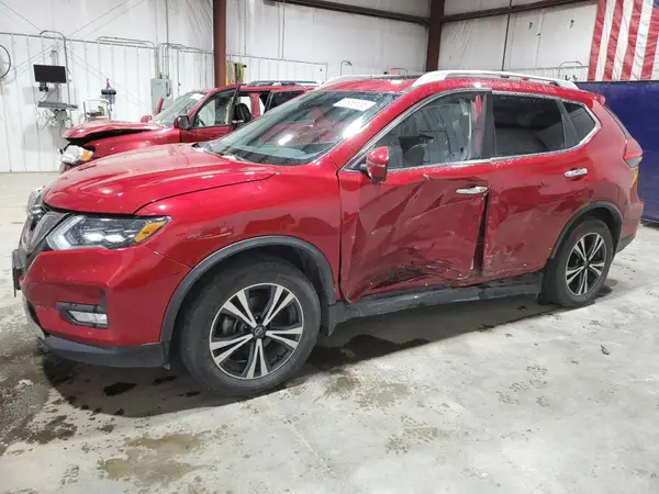 JN8AT2MVXHW282996 2017 NISSAN ROGUE - Image 1