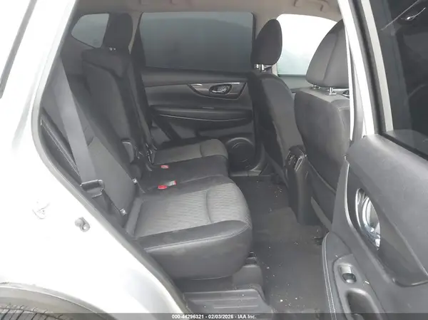 JN8AT2MVXHW283680 2017 NISSAN ROGUE - Image 8