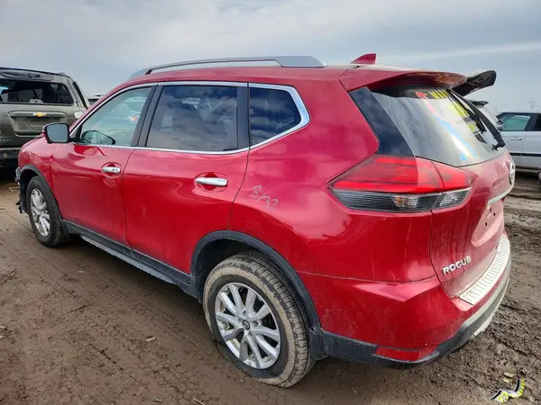 JN8AT2MVXHW283789 2017 NISSAN ROGUE - Image 2
