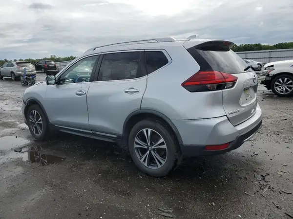 JN8AT2MVXHW283856 2017 NISSAN ROGUE - Image 2