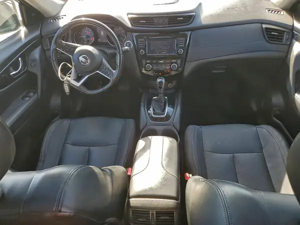 JN8AT2MVXJW300953 2018 NISSAN ROGUE - Image 8