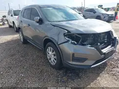 JN8AT2MVXJW303223 2018 NISSAN ROGUE