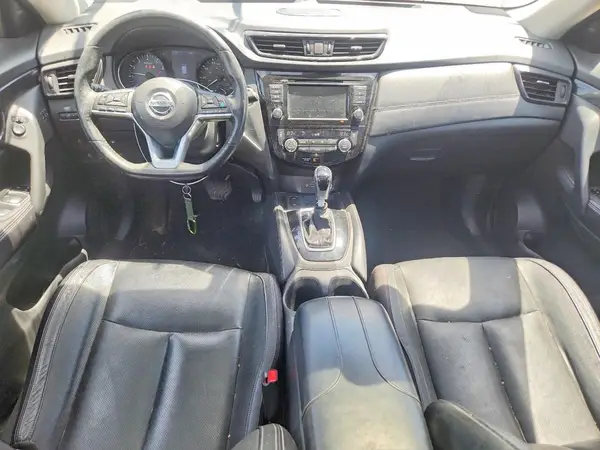 JN8AT2MVXJW304856 2018 NISSAN ROGUE - Image 8