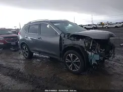 JN8AT2MVXJW308101 2018 NISSAN ROGUE