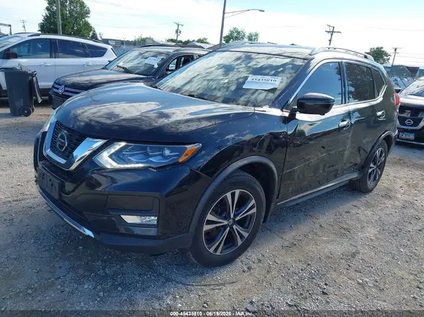 JN8AT2MVXJW309264 2018 NISSAN ROGUE - Image 2