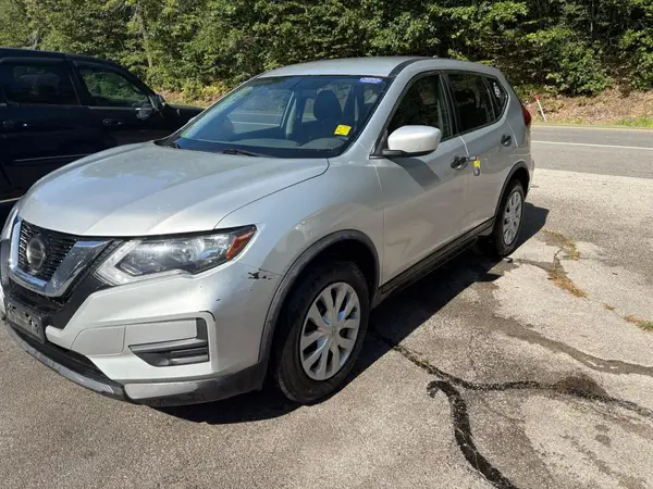 JN8AT2MVXJW310351 2018 NISSAN ROGUE - Image 2