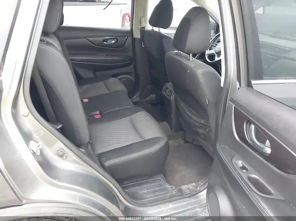 JN8AT2MVXJW312603 2018 NISSAN ROGUE - Image 8