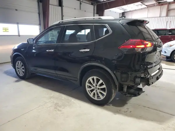 JN8AT2MVXJW313038 2018 NISSAN ROGUE - Image 2