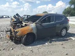 JN8AT2MVXJW315274 2018 NISSAN ROGUE