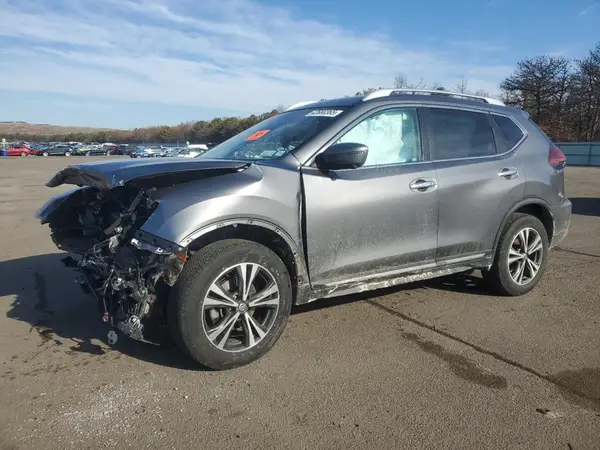 JN8AT2MVXJW316392 2018 NISSAN ROGUE - Image 1