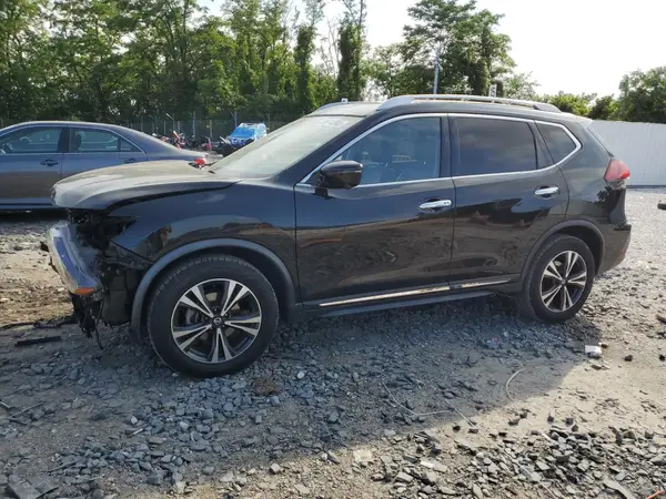 JN8AT2MVXJW317056 2018 NISSAN ROGUE - Image 1