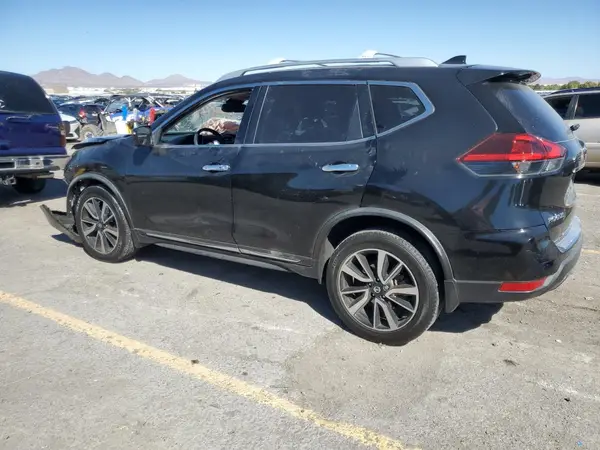 JN8AT2MVXJW317218 2018 NISSAN ROGUE - Image 2