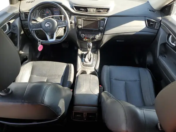 JN8AT2MVXJW317915 2018 NISSAN ROGUE - Image 8