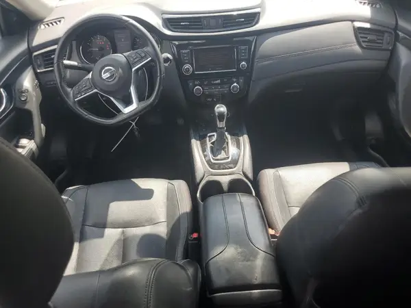 JN8AT2MVXJW318580 2018 NISSAN ROGUE - Image 8