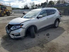 JN8AT2MVXJW329238 2018 NISSAN ROGUE