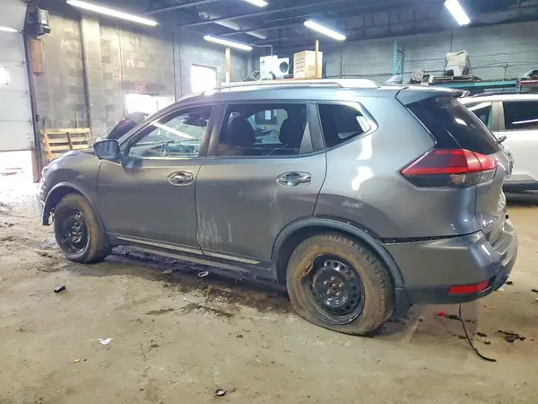 JN8AT2MVXJW341051 2018 NISSAN ROGUE - Image 2