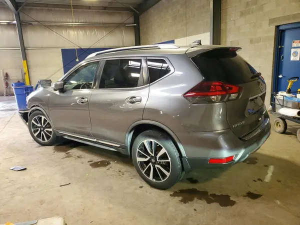 JN8AT2MVXJW341969 2018 NISSAN ROGUE - Image 2