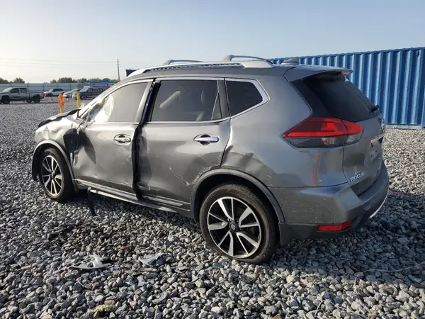 JN8AT2MVXJW342846 2018 NISSAN ROGUE - Image 2
