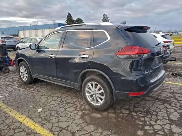 JN8AT2MVXJW348162 2018 NISSAN ROGUE - Image 2