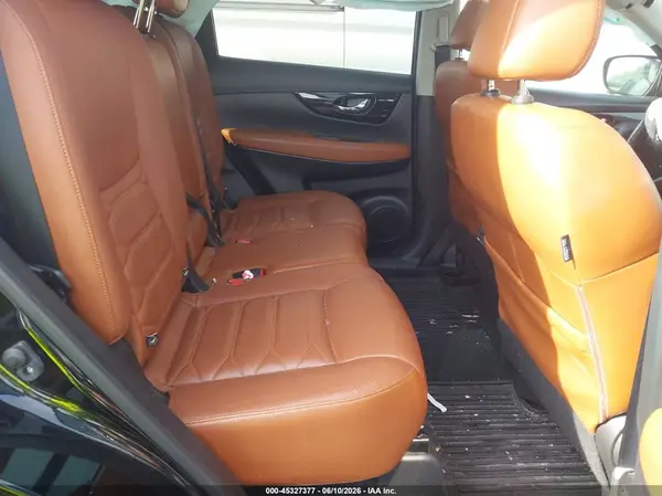 JN8AT2MVXJW349019 2018 NISSAN ROGUE - Image 8