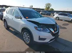 JN8AT2MVXJW349294 2018 NISSAN ROGUE