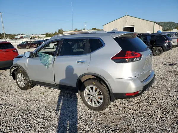 JN8AT2MVXJW349957 2018 NISSAN ROGUE - Image 2