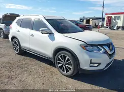 JN8AT2MVXJW351546 2018 NISSAN ROGUE