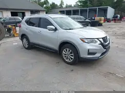 JN8AT2MVXJW352793 2018 NISSAN ROGUE