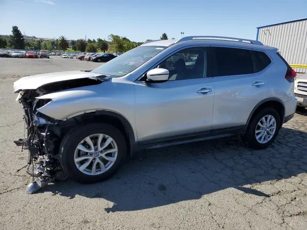 JN8AT2MVXJW353331 2018 NISSAN ROGUE - Image 1