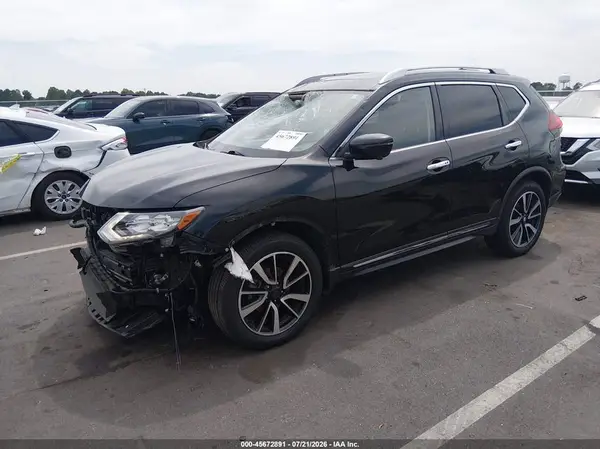 JN8AT2MVXJW353376 2018 NISSAN ROGUE - Image 2