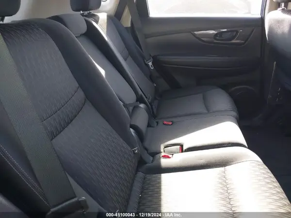 JN8AT2MVXKW371524 2019 NISSAN ROGUE - Image 8