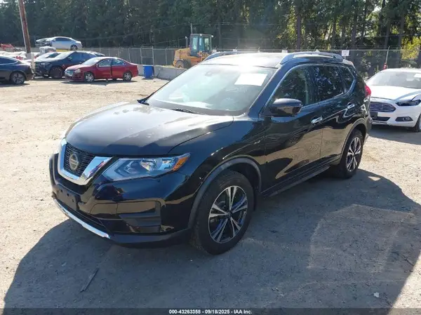 JN8AT2MVXKW378120 2019 NISSAN ROGUE - Image 2
