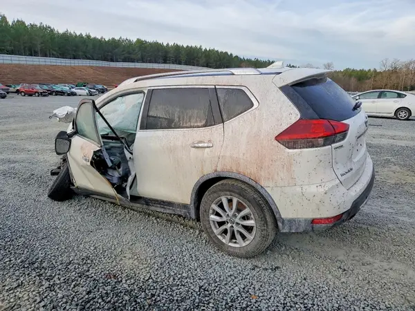 JN8AT2MVXKW380918 2019 NISSAN ROGUE - Image 2