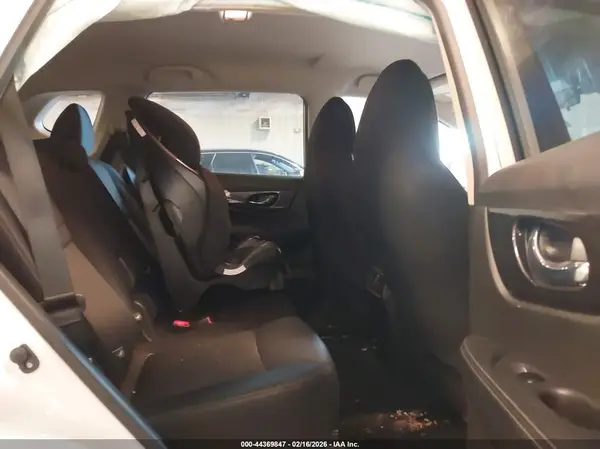 JN8AT2MVXKW381650 2019 NISSAN ROGUE - Image 8
